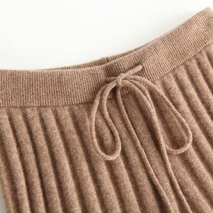 Set in Cashmere con Logo Personalizzato all'Ingrosso, Pantaloni Larghi da Donna in Maglia a Coste - Product Image 6