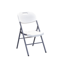 Chaise de salle à manger pliable en plastique moderne et durable pour usage extérieur