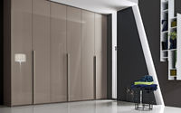 Walk-In Closet, espace de rangement spacieux et design de luxe