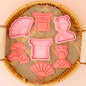 Moule à biscuit de dessin animé 3D série japonaise Éventail de maison d'oiseau femelle Découpeur de biscuits en métal imprimé d'animation d'argile pour bricolage - Product Image 4