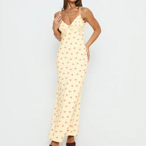 Vestido Maxi de Mujer con Tirantes Finos, Cuello en V, Estampado Floral Amarillo Vintage, Lazo, Volantes en el Busto y Espalda Fruncida, Ideal para Verano, Primavera y Otoño - Product Image 5