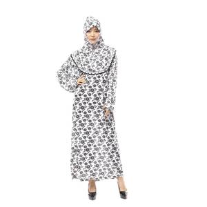 Abaya musulmane noire sur mesure pour femmes, avec foulard élastique et robe en polyester, disponible à la commande directe - Product Image 1