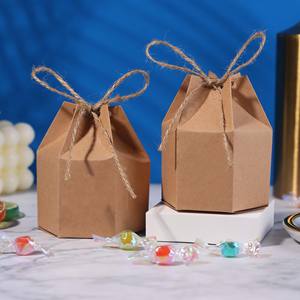 Boîtes cadeaux en papier brun <span class=keywords><strong>et</strong></span> <span class=keywords><strong>blanc</strong></span> personnalisées en gros, motif hexagonal, couleur unie, carton, boîte cadeau pour bonbons, emballage pour mariage, fête - Product Image 1