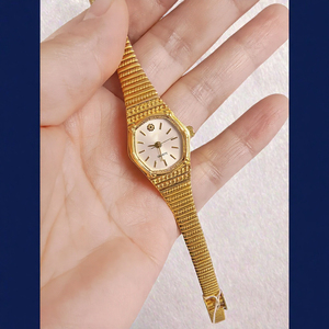 Montre analogique à quartz de luxe pour femme avec bracelet en acier inoxydable motif épi de blé, argent et or rose, montre tendance pour femme - Product Image 2
