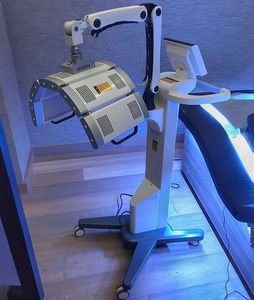 Hạt nhân KN-7000A nhập khẩu Đèn <span class=keywords><strong>LED</strong></span> <span class=keywords><strong>PDT</strong></span> liệu pháp ánh sáng Trị liệu bằng laser trẻ hóa da vẻ đẹp mụn trứng cá tại chỗ Máy điều trị - Product Image 4