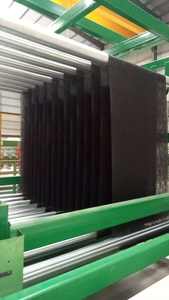 Système d'accumulation de tissu pour les lignes de revêtement textile avec fonctionnement continu et régulation précise de la tension - Product Image 2