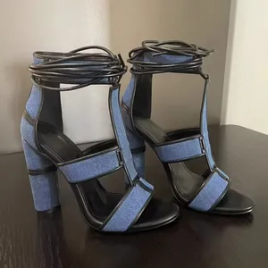 Ubililia奢华设计夏季罗马女性系带凉鞋系带踝靴尖趾块高跟鞋牛仔凉鞋