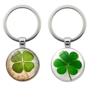 Luck Shamrock Four Leaf Keychain 4 Glass Time Gem Plant Charm for Jewelry Bag Valentine's Day Gift