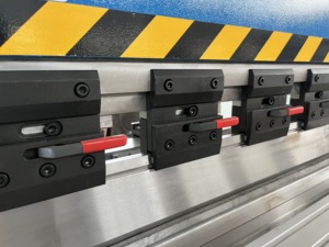 Prensa Plegadora Hidráulica CNC WE67K - 100T3200 para Plegado de Chapa Metálica - Product Image 2