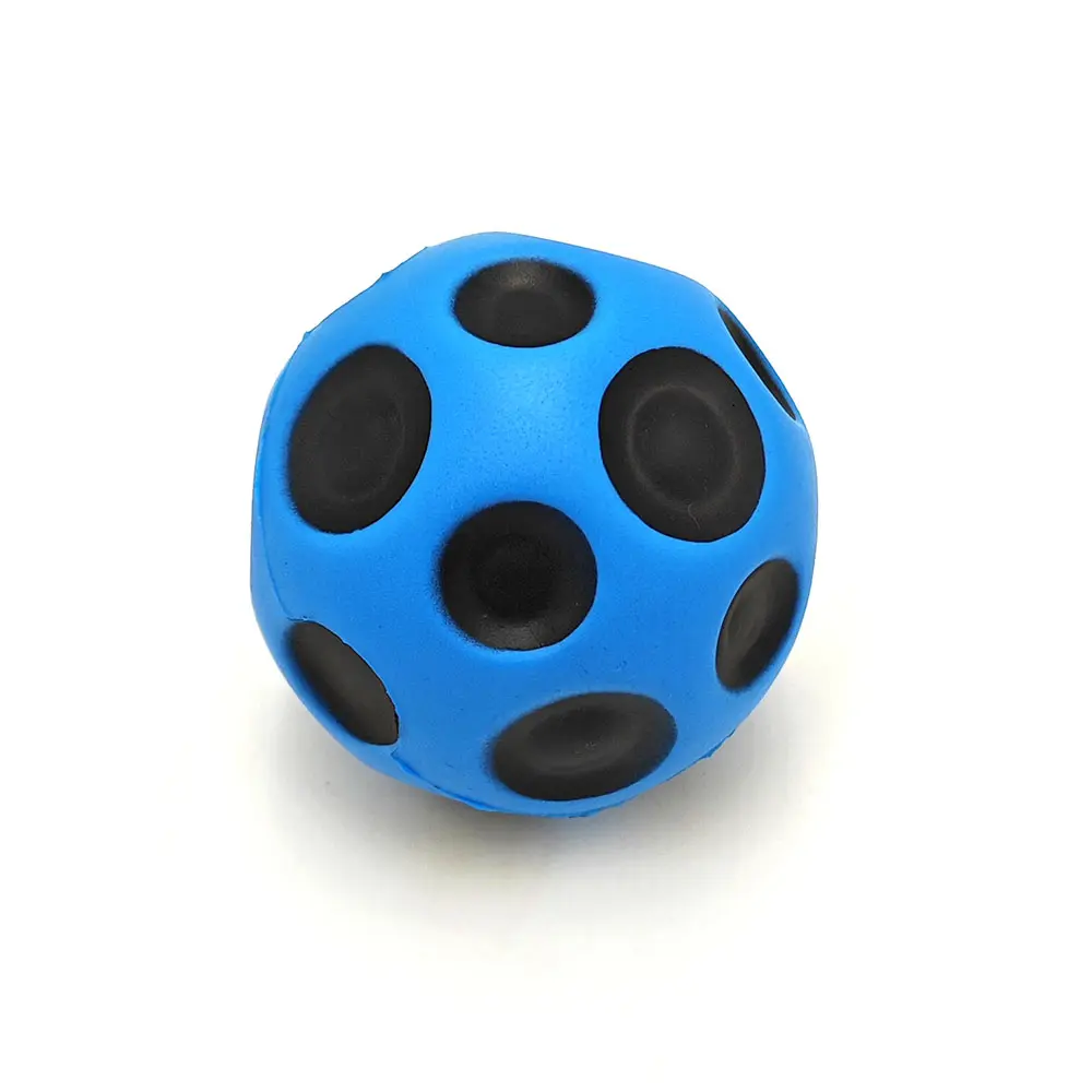 Verschillende Ballen Bounce Leveranciers Oem Custom Multi-Hole Koraal Sport Anti Stress Bal Squeeze Speelgoed Maan Hoge Stuiterende Bal