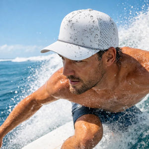 Low Moq Summer Beach Rendimiento impermeable 5 paneles Hombres Gorra de béisbol Cuerda Sombreros de golf con logotipo personalizado Bordado Parche de goma - Product Image 2