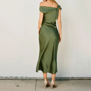 <span class=keywords><strong>Abito</strong></span> <span class=keywords><strong>Midi</strong></span> in Raso <span class=keywords><strong>Verde</strong></span> Oliva da Donna con Collo Asimmetrico e Vita Arricciata, Vestito da Cocktail - Product Image 3