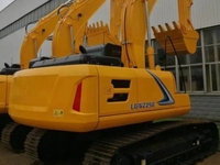 14 Ton CDM6150 Excavator Crawler Alat Berat Beroda Rantai untuk Pekerjaan Pondasi, Konstruksi Jalan, dan Penanganan Material