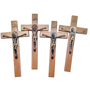 Crucifix en bois, croix de Jésus, suspendu, religieux, inspirant, INRI - Product Image 1