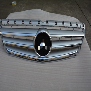 Griglia anteriore auto tipo Sport adatta per Mercedes Benz <span class=keywords><strong>W246</strong></span> <span class=keywords><strong>B</strong></span> <span class=keywords><strong>classe</strong></span> B180 Model Year 2012-2014 - Product Image 3