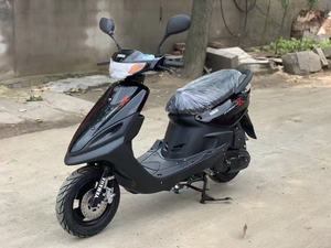 Sepeda Motor Bekas Yamaha <span class=keywords><strong>100cc</strong></span> Bertenaga Bensin dengan Transmisi Otomatis dan Pengapian CDI Dijual - Product Image 4