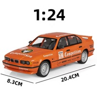 Voiture miniature en métal 1:24, modèle rétro classique M5, revêtement Racetrack, avec son et lumière, modèle de voiture en métal à rétrofriction, jouets