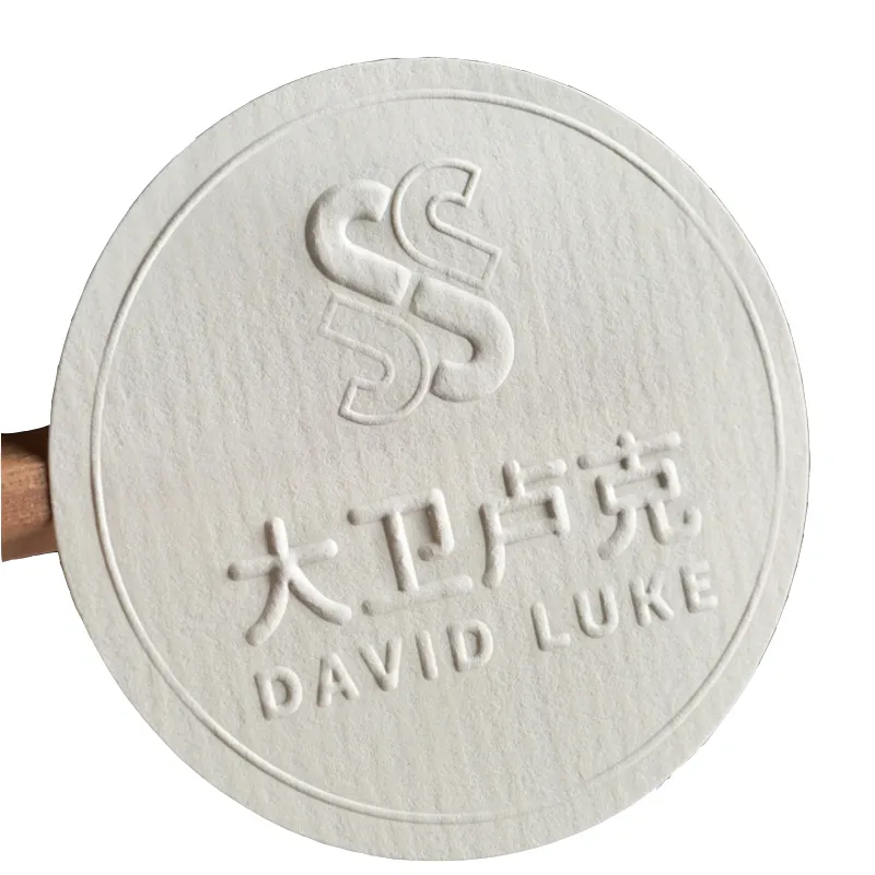 사용자 정의 특수 종이 접착제 3D 로고 양각 인쇄 빈티지 종이 아트 패턴 스티커 향수 스티커 라벨