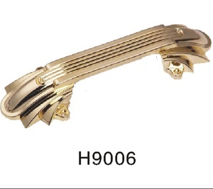 Quincaillerie de cercueil de style européen de haute qualité, exquise et pratique, incluant des poignées de cercueil pour accessoires funéraires - Product Image 4