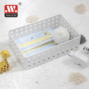 Haixing paniers de bureau rectangulaires en rotin tissé panier en plastique organisateur de rangement pour la maison - Product Image 4