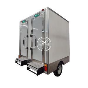 Conteneur modifié pour café-restaurant, avec design de bar, armoires à vêtements et présentoirs à t-shirts, élégant et pratique, et mobilier personnalisé - Product Image 5