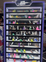 Présentoir Verrouillable LED en Acrylique à 10 Étagères de Fabrication Vietnamienne, Présentoir POP de Magasin de Détail avec Lumière LED