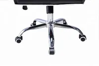 Vente en gros de haute qualité dossier en maille noire pour la maison et pied en métal chaise de bureau de direction moderne pivotante ergonomique et réglable