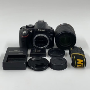 Appareil photo <span class=keywords><strong>reflex</strong></span> numérique Nikon D5200 d'occasion en gros <span class=keywords><strong>avec</strong></span> objectif VR 18-105mm, écran inclinable 24,1MP, autofocus 39 points, qualité supérieure reconditionné pour la revente - Product Image 6