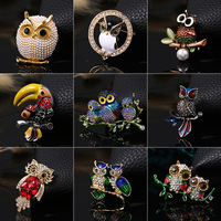 Bros Mutiara Vintage Berkualitas Tinggi Harga Terjangkau dengan Penjepit Berbentuk Burung Hantu, Dihiasi Bunga Dada dan Berlian Air