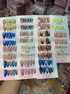 Ongles press-on faits à la main de qualité supérieure, faciles à appliquer, durables, pour un usage quotidien - Product Image 2