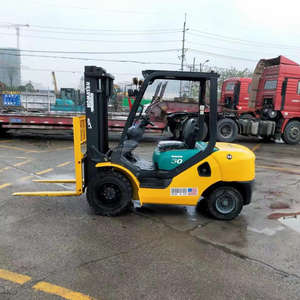 Chariot élévateur diesel d'origine japonaise 100% authentique, 3 tonnes, avec mât à 2 étages et moteur, capacité de 2,5 tonnes - Product Image 4