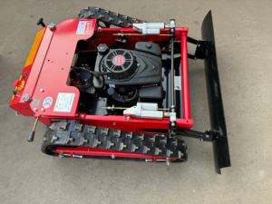 工場直販 業務用コードレス4ストロークハイブリッド油電併用DIY遠隔操作除草機（斜面地帯の広葉雑草用） - Product Image 5