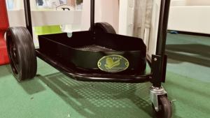 <span class=keywords><strong>Chariot</strong></span> à <span class=keywords><strong>selle</strong></span> pliable avec roues de 10 pouces - Product Image 5