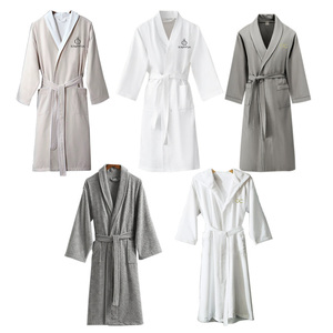 رداء حمام من الوافل مقطوع من فنادقنا أفضل جودة شعار فاخر مطرز شعار مخصص وحجم رداء - Product Image 1