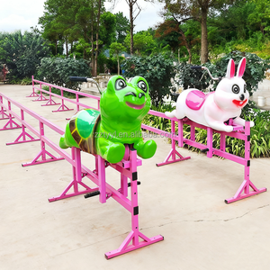 Manège de parc d'attractions pour enfants sans moteur, <span class=keywords><strong>la</strong></span> course de <span class=keywords><strong>la</strong></span> <span class=keywords><strong>tortue</strong></span> <span class=keywords><strong>et</strong></span> du lièvre, équipement de divertissement pour aire de jeux, <span class=keywords><strong>le</strong></span> petit cochon court vite - Product Image 1
