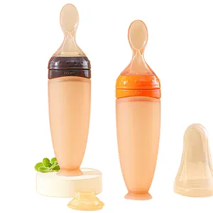 Newborn Squeeze Feeder Push Food Type Fancy Baby Silicone Feeding Carrot Spoon Measured Assisted Bottle