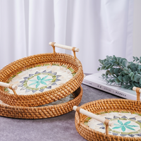 Plateau en rotin tressé bohème - Écologique, résistant à la chaleur, avec poignée, cadeau pour le Ramadan et Diwali, pour servir des fruits, des collations et du pain