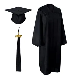 Vente en gros d'uniformes scolaires unisexes 100% polyester noir mat chapeaux et robes de fin d'études tailles pour adultes et enfants