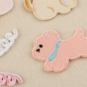 Thêu phim hoạt hình con chó vải vá tự dính thêu vá có thể được tự làm túi trang trí quần áo vá phụ kiện quần áo - Product Image 2