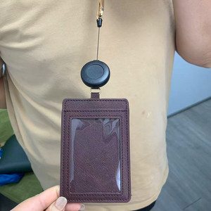 Porta tarjetas de cuero con textura cruzada, tarjetero retráctil para identificación, porta tarjetas de acceso, porta tarjetas de PU con impresión de logotipo - Product Image 3
