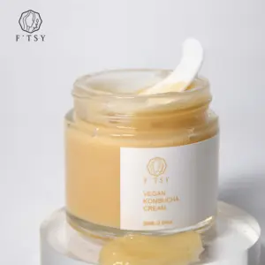Private Label Coreano Venda Quente Anti Envelhecimento Ginseng Chá Verde Chá Árvore Vitamina C Controle de Óleo Kombucha Kit Face Cream