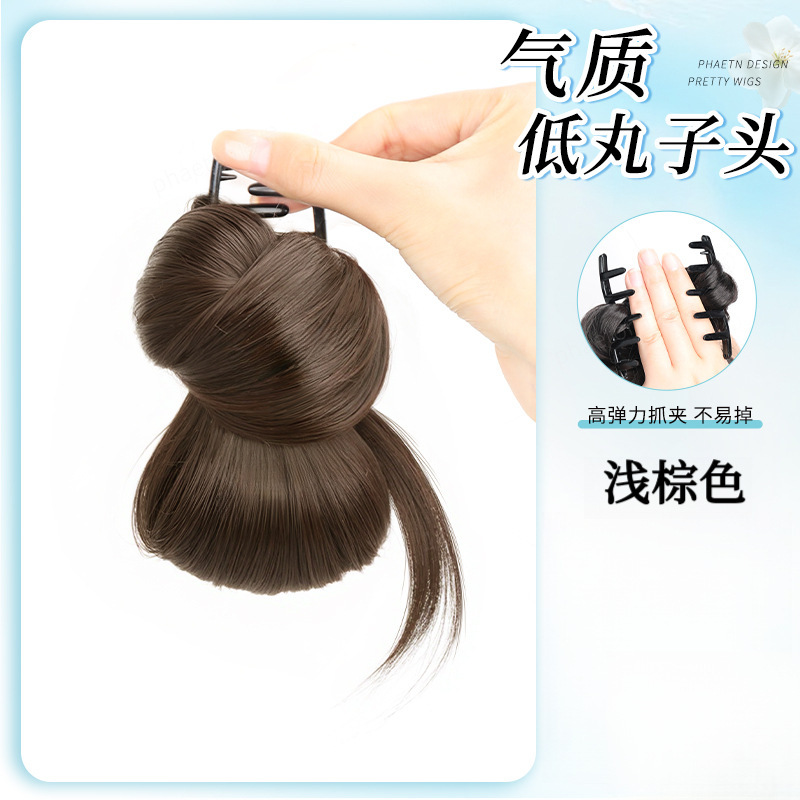 Bun hairstyle with feather accents [light brown]