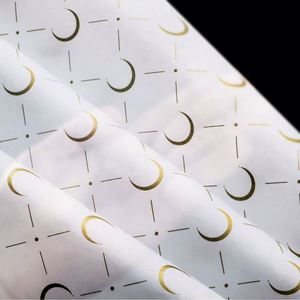 Papel de Envolver Reciclable Antiarrugas con Impresión Personalizada para Calcetines, Ropa y Zapatos - Empaque de Papel Especializado - Product Image 5