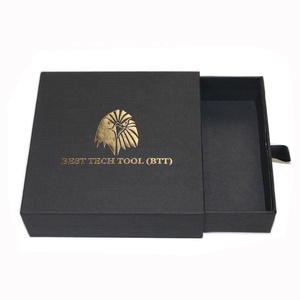 Caja Rígida para Regalo con Logotipo Personalizado en Dorado y Negro, con Forro de Esponja Reciclable, para Calzado, Cabello, Cámara, Electrónica de Consumo - Product Image 1