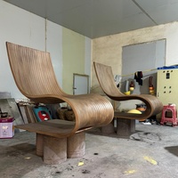 Chaise longue ondulée en FRP durable, de fabrication directe, pour balcon, bord de piscine et salon