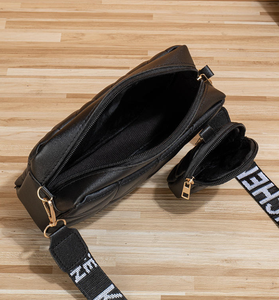 Le fabricant vend en gros des sacs à main de luxe, des sacs à bandoulière pour femmes, des portefeuilles de créateurs, des sacs pour femmes. - Product Image 4