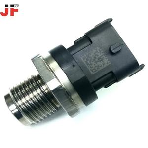 Aksesoris <span class=keywords><strong>Loader</strong></span> Berkualitas Tinggi Baru Produsen Grosir WA250 WA250PZ WA320 WA380 Sensor Tekanan Common Rail 6754-72-1210 - Product Image 6