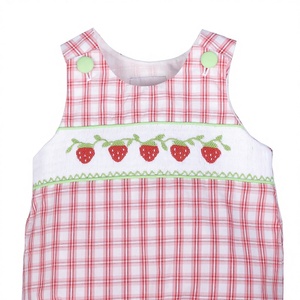 ชุดบอดี้สูทเด็กผู้ชาย Babeeni รุ่น BB2831 ผ้าสแปนเด็กซ์/คอตตอน หรูหรา แขนกุด สำหรับฤดูหนาว รับผลิตแบบ OEM ODM ปักลายด้วยมือ กระดุมสีแดง - Product Image 1