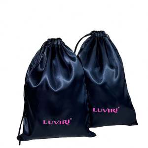 Sacs à cordon en satin de polyester de luxe doux avec logo personnalisé imprimé en sérigraphie pour le rangement des perruques et l'emballage cadeau - Product Image 2