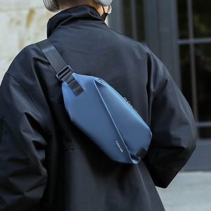 Men's Crossbody Bag Black <b>Large</b> Capacity <b>Chest</b> Bag For Outdoor Running Phone <b>Storage</b> Casual Shoulder Bag - Product Image 2